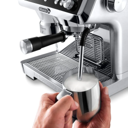 Delonghi EC9355.M Kávéfőző - Inox