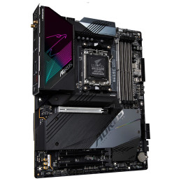 Gigabyte B650E Aorus Master Alaplap